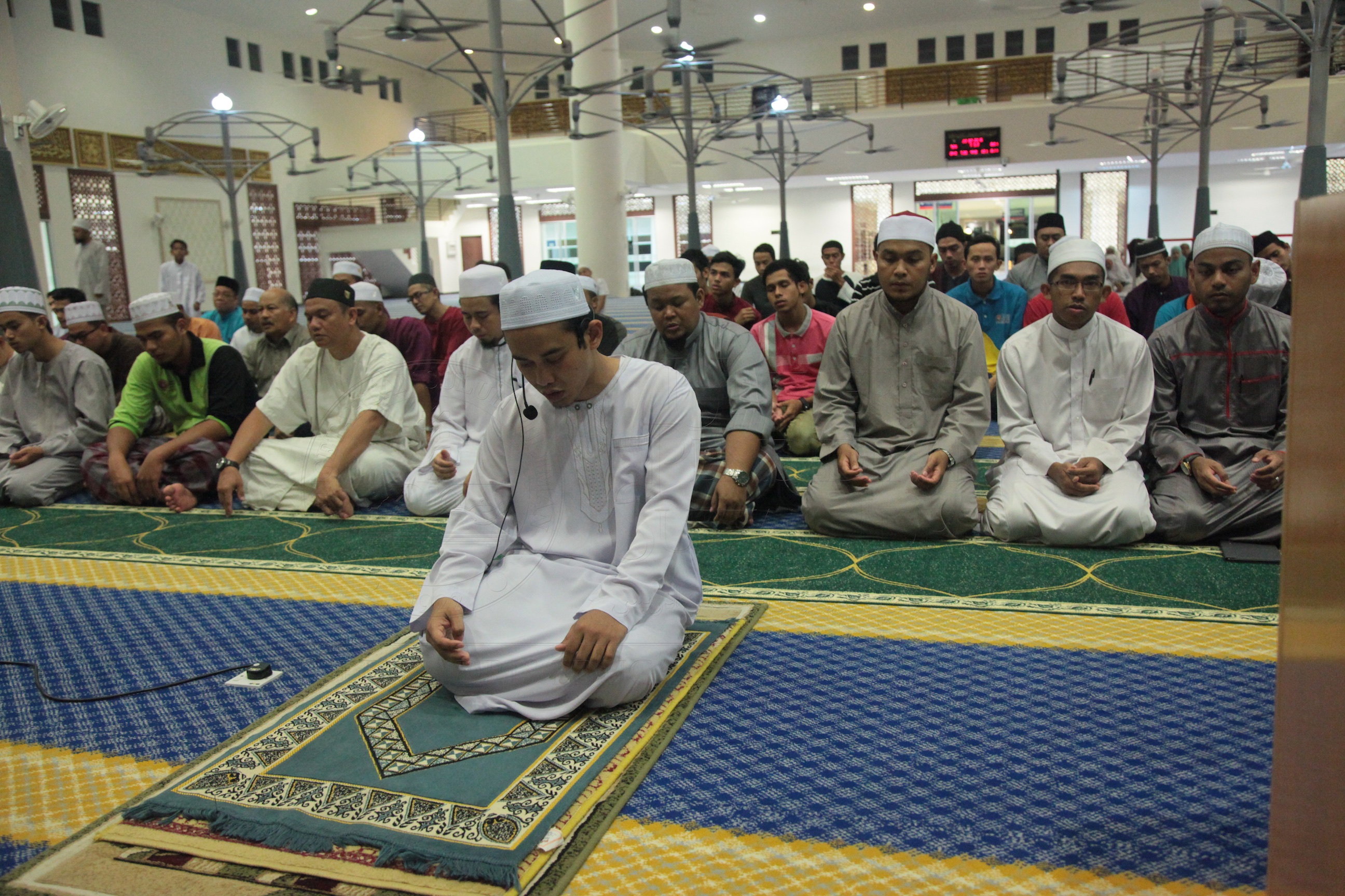 PRO16 20 yassin IMG 0332